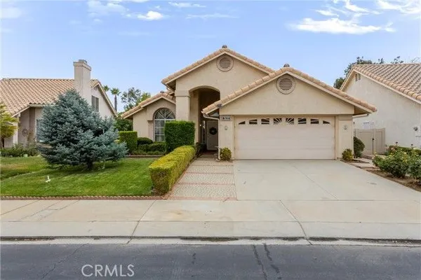 Property Slideshow image 2 of 37 | 5633 riviera ave, Banning, CA, 92220