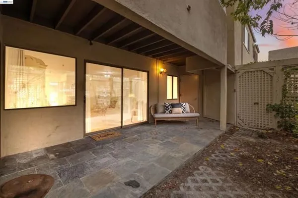 Property Slideshow image 2 of 60 | 453 alberto way d155, Los Gatos, CA, 95032