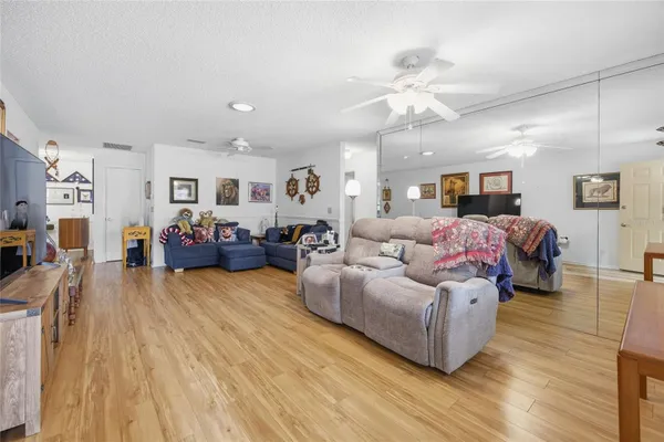 Property Slideshow image 3 of 45 | 9335 sw 85th ter e, Ocala, FL, 34481