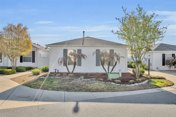 Property Slideshow image 3 of 49 | 16867 se 80th ashgrove ter, The Villages, FL, 32162