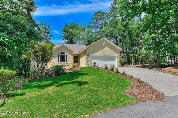 Property Slideshow image 2 of 42 | 105 azalea cir, Mccormick, SC, 29835