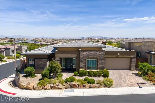 Property Slideshow image 2 of 92 | 6796 copper sunrise ct, Las Vegas, NV, 89148