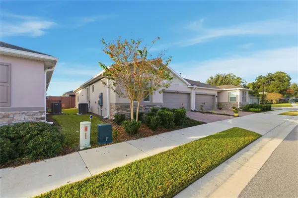 Property Slideshow image 3 of 21 | 5430 nw 34th st, Ocala, FL, 34482