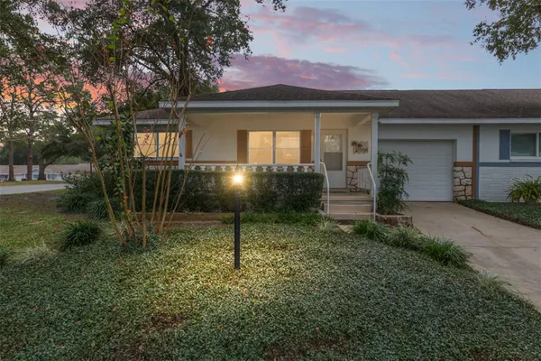 Property Slideshow image 3 of 43 | 8710 sw 96th st a, Ocala, FL, 34481