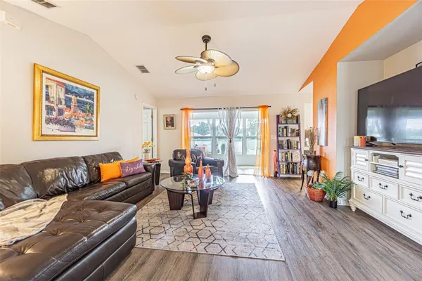 Property Slideshow image 3 of 100 | 10736 hock ln, San Antonio, FL, 33576