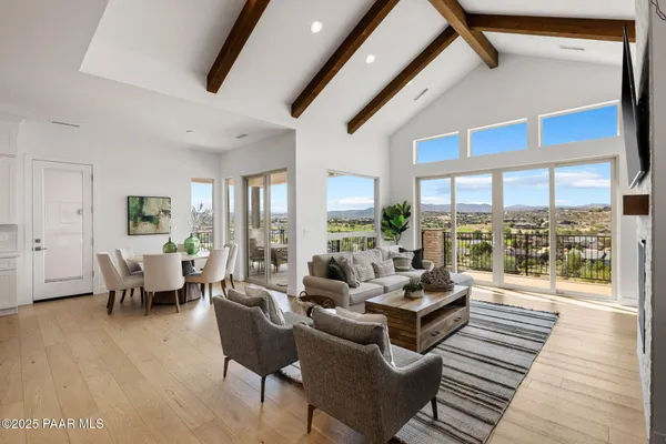 Property Slideshow image 3 of 49 | 1109 s lakeview dr, Prescott, AZ, 86301