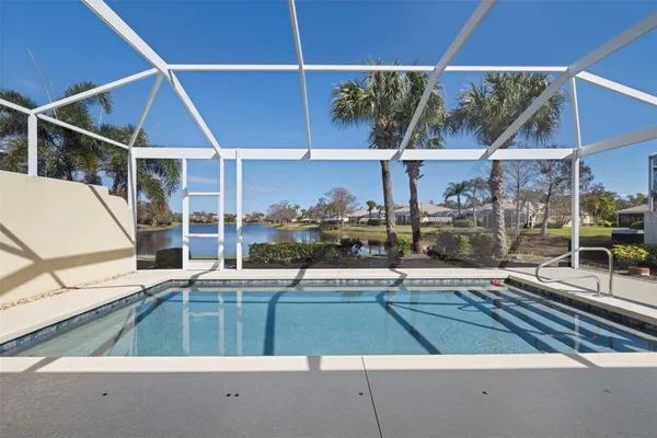 Property Slideshow image 2 of 68 | 5811 wilena pl, Sarasota, FL, 34238