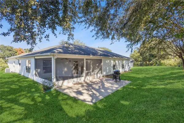 Property Slideshow image 3 of 40 | 4936 sawgrass lake cir, Leesburg, FL, 34748