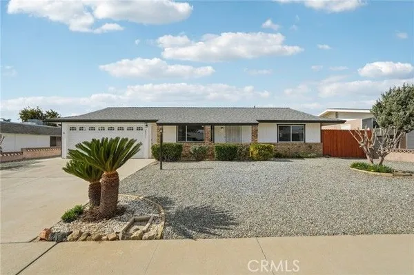 Property Slideshow image 2 of 24 | 28731 portsmouth dr, Menifee, CA, 92586