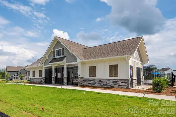 Property Slideshow image 2 of 8 | 3244 gavin ln, Harrisburg, NC, 28075