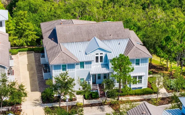 Property Slideshow image 2 of 50 | 339 sapphire lake dr unit 101, Bradenton, FL, 34209