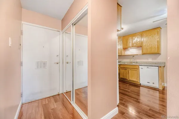 Property Slideshow image 2 of 17 | 620 s alton way 12a, Denver, CO, 80247