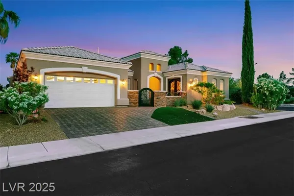 Property Slideshow image 2 of 63 | 4286 pacifico ln, Las Vegas, NV, 89135