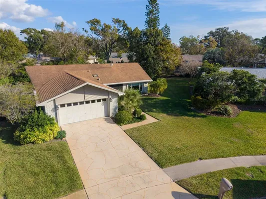 Property Slideshow image 3 of 61 | 1658 macdonnell ct, Palm Harbor, FL, 34684