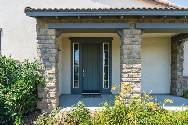 Property Slideshow image 2 of 42 | 4194 e perdido privado, Ontario, CA, 91761