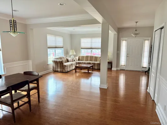 Property Slideshow image 3 of 19 | 19 sunflower st, Middletown, NY, 10940