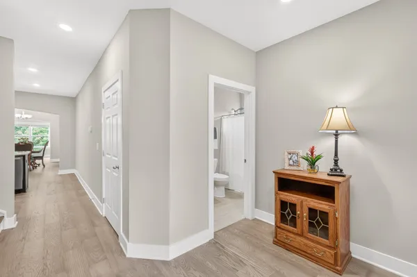 Property Slideshow image 3 of 32 | 906 meadowcrest way https://mapsappgoogl/t, Lebanon, TN, 37090
