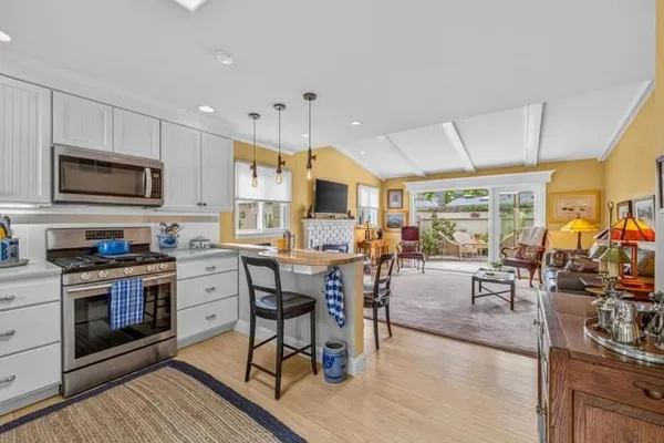 Property Slideshow image 3 of 42 | 171 hacienda carmel, Carmel, CA, 93923