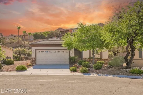 Property Slideshow image 3 of 26 | 2409 hamonah dr, Henderson, NV, 89044