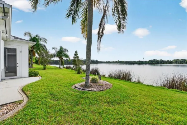 Property Slideshow image 2 of 53 | 4220 windchime ln, Lakeland, FL, 33811