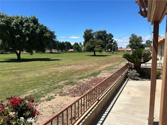 Property Slideshow image 3 of 3 | 2767 banyan tree ln, Hemet, CA, 92545