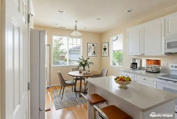 Property Slideshow image 3 of 38 | 4316 harstene st, Lacey, WA, 98516