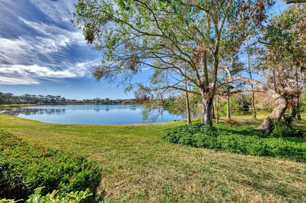 Property Slideshow image 3 of 53 | 4914 lakescene pl, Sarasota, FL, 34243