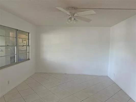 Property Slideshow image 3 of 17 | 1031 berkshire b # 1031, Deerfield Beach, FL, 33442