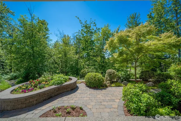 Property Slideshow image 2 of 31 | 14824 179th ave, Bonney Lake, WA, 98391