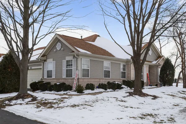 Property Slideshow image 3 of 44 | 21521 w juniper ct, Plainfield, IL, 60544