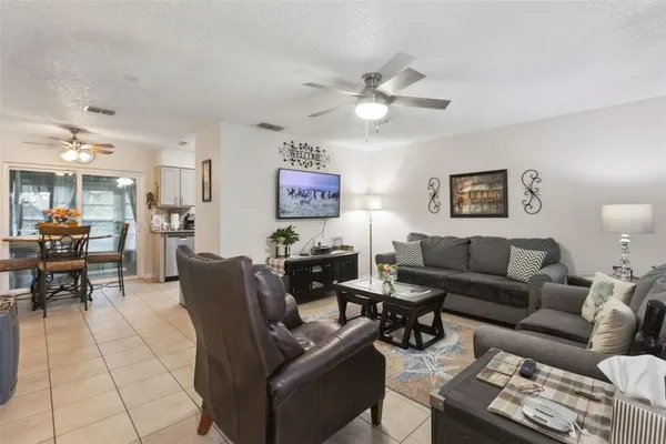 Property Slideshow image 3 of 20 | 12532 orangewood ct, Tavares, FL, 32778