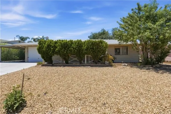 Property Slideshow image 2 of 28 | 28641 snead dr, Menifee, CA, 92586