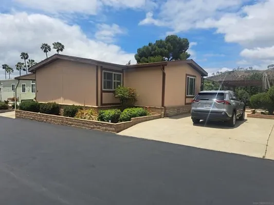 Property Slideshow image 2 of 36 | 4650 dulin rd spc 12, Fallbrook, CA, 92028