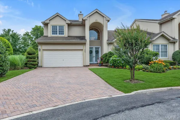 Property Slideshow image 2 of 40 | 363 altessa blvd, Huntington, NY, 11747