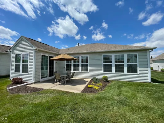 Property Slideshow image 3 of 24 | 12961 merlot ln, Fishers, IN, 46037