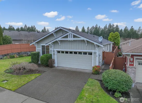 Property Slideshow image 3 of 29 | 4901 spokane st, Lacey, WA, 98516