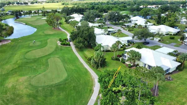 Property Slideshow image 3 of 43 | 303 wexford ter # 183, Venice, FL, 34293