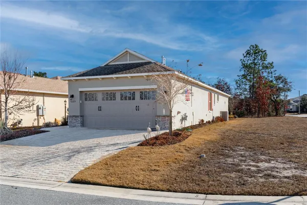 Property Slideshow image 2 of 27 | 9325 sw 106th ave, Ocala, FL, 34481