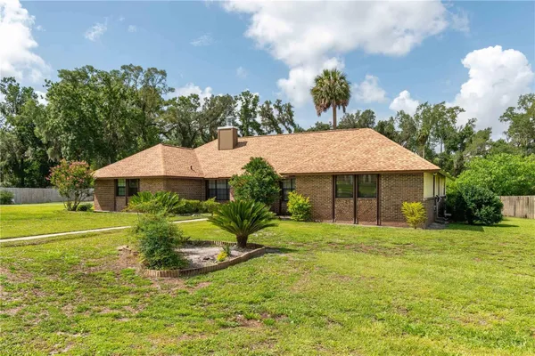 Property Slideshow image 2 of 66 | 3555 sw 24th avenue rd, Ocala, FL, 34471