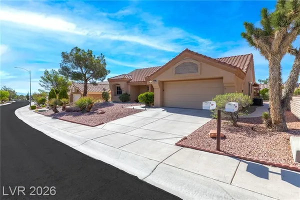 Property Slideshow image 2 of 25 | 9433 quail ridge dr, Las Vegas, NV, 89134