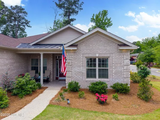 Property Slideshow image 3 of 51 | 3653 excelsior ln, Castle Hayne, NC, 28429
