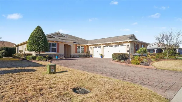 Property Slideshow image 2 of 26 | 8572 sw 94th cir, Ocala, FL, 34481