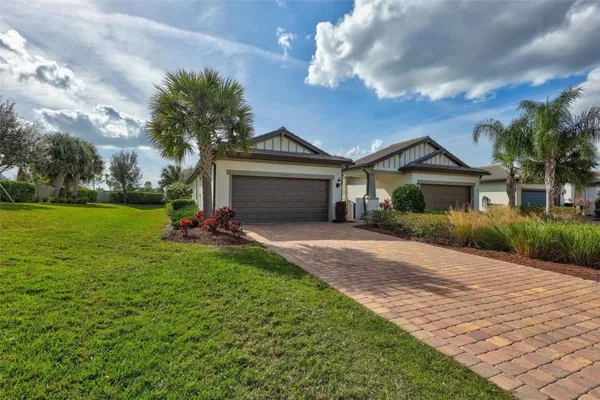 Property Slideshow image 3 of 65 | 12553 marsh pointe rd, Sarasota, FL, 34238