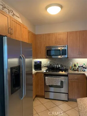 Property Slideshow image 2 of 5 | 267 s san pedro st 502, Los Angeles, CA, 90012