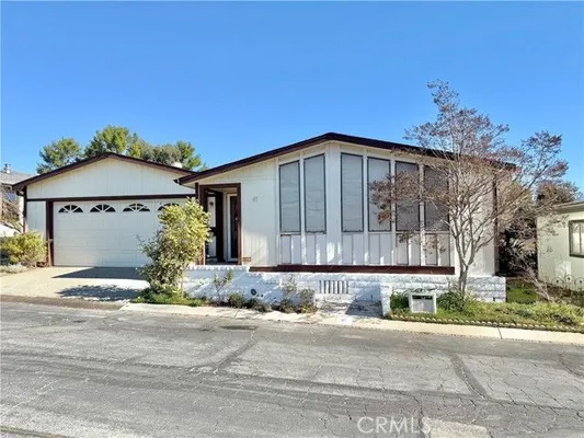 Property Slideshow image 2 of 19 | 3800 w wilson st spc 41, Banning, CA, 92220