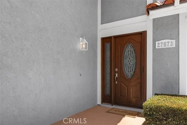 Property Slideshow image 3 of 43 | 27673 via granados, Mission Viejo, CA, 92692