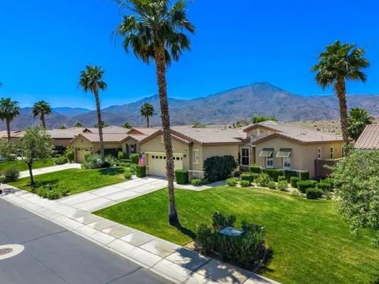 Property Slideshow image 3 of 36 | 61285 living stone dr, La Quinta, CA, 92253
