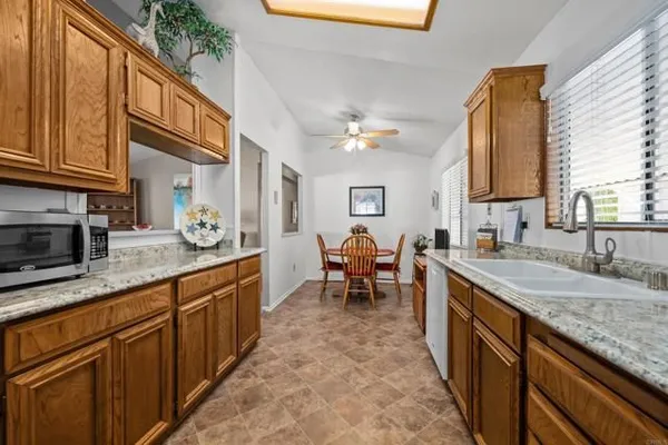 Property Slideshow image 3 of 22 | 3462 don alberto dr, Carlsbad, CA, 92010