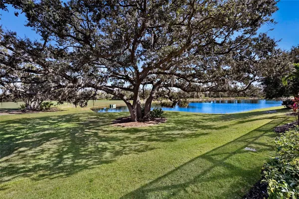 Property Slideshow image 2 of 58 | 5013 benito ct, Lakewood Ranch, FL, 34211