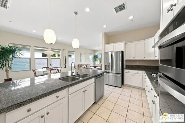 Property Slideshow image 3 of 30 | 76 burgundy, Rancho Mirage, CA, 92270